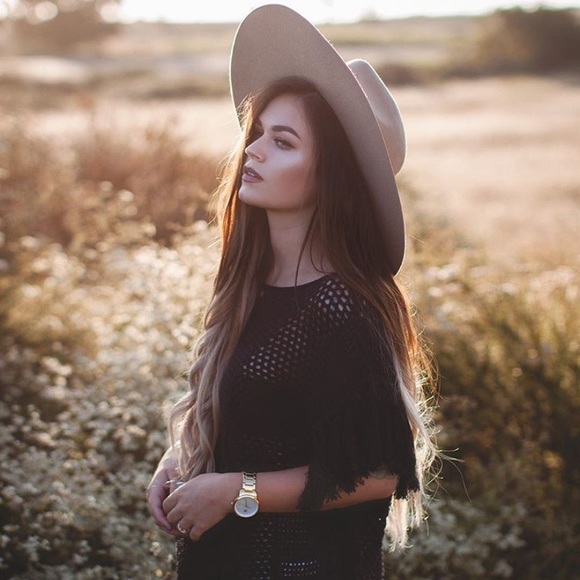 Super Wide Brim Hat By Lack Of Color 